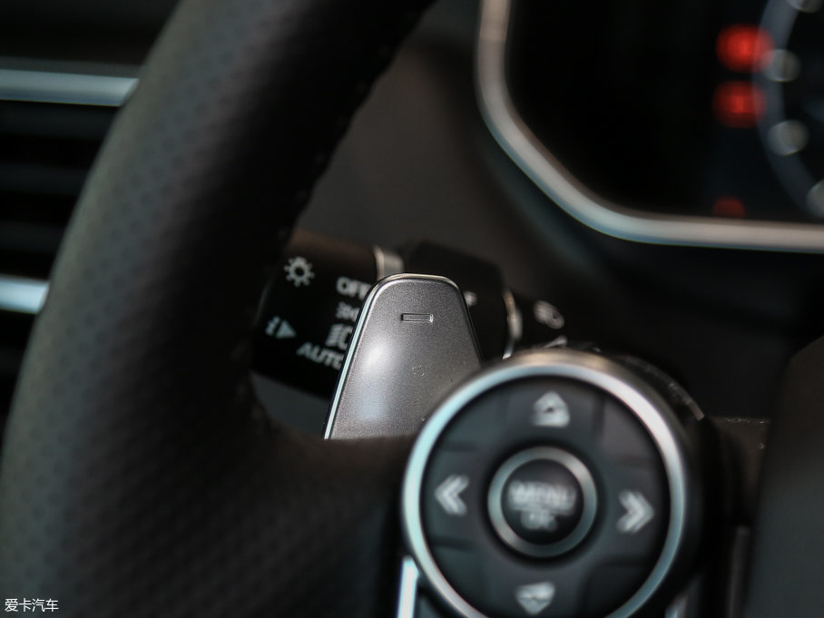 2017\ 3.0 V6 SC HSE DYNAMIC