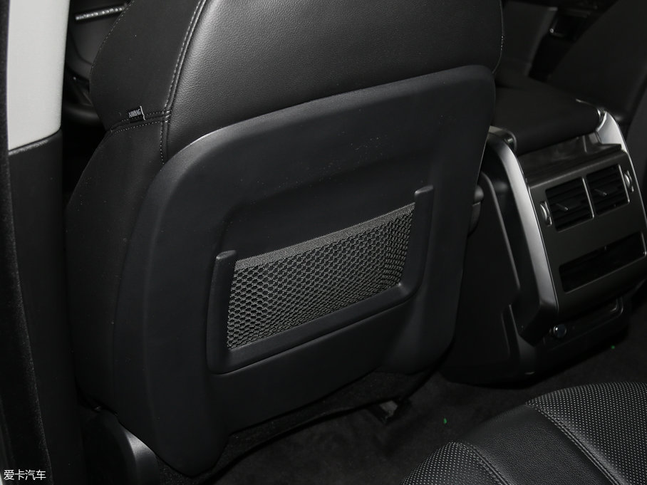 2017\ 3.0 V6 SC SE