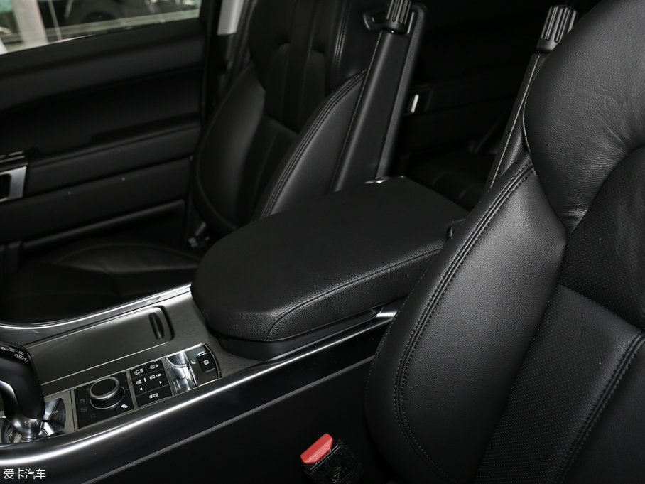 2017\(yn)(dng) 3.0 V6 SC SE