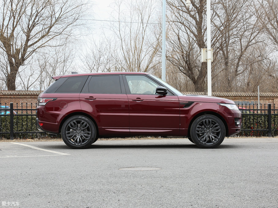 2017\ 3.0 V6 SC HSE DYNAMIC