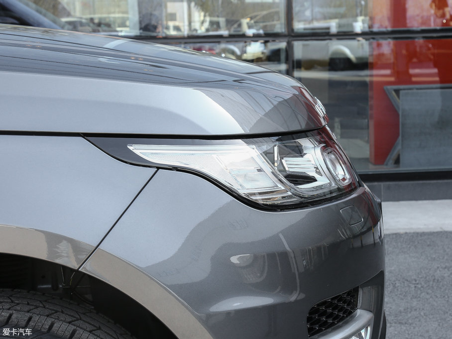 2017\ 3.0 V6 hЄ DYNAMIC