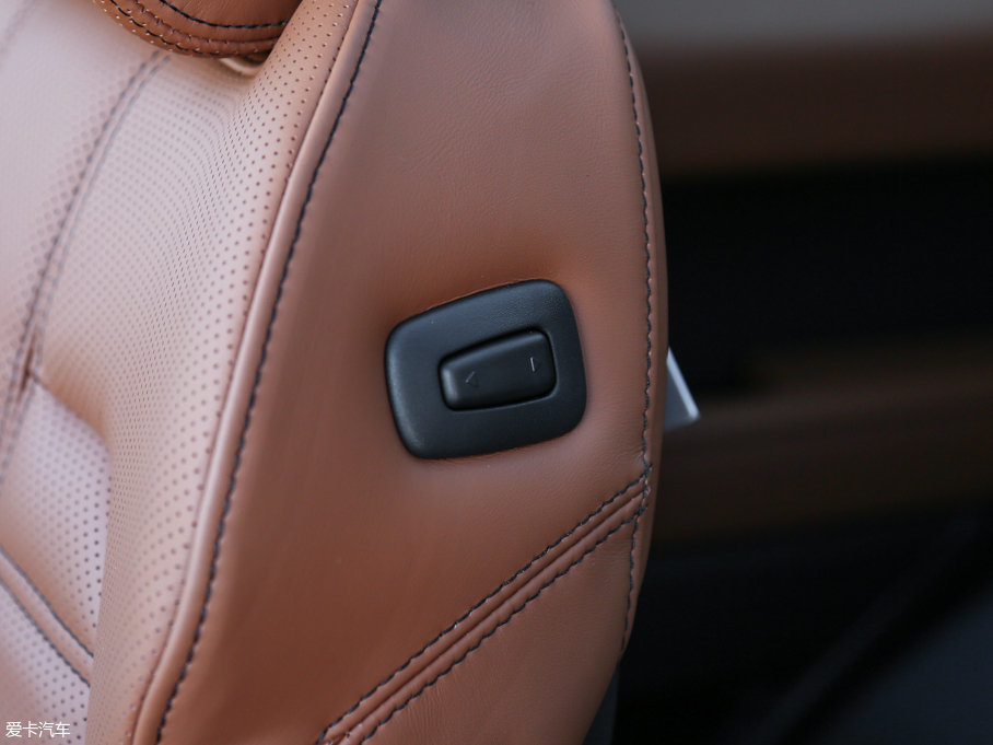 2017\ 3.0 V6 hЄ(chung) DYNAMIC