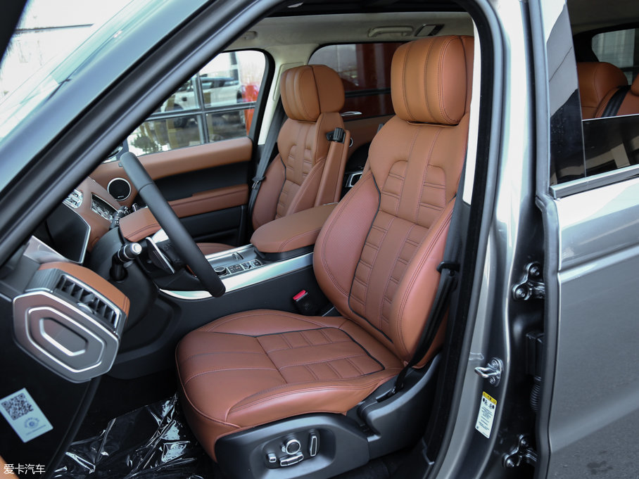 2017\ 3.0 V6 hЄ DYNAMIC