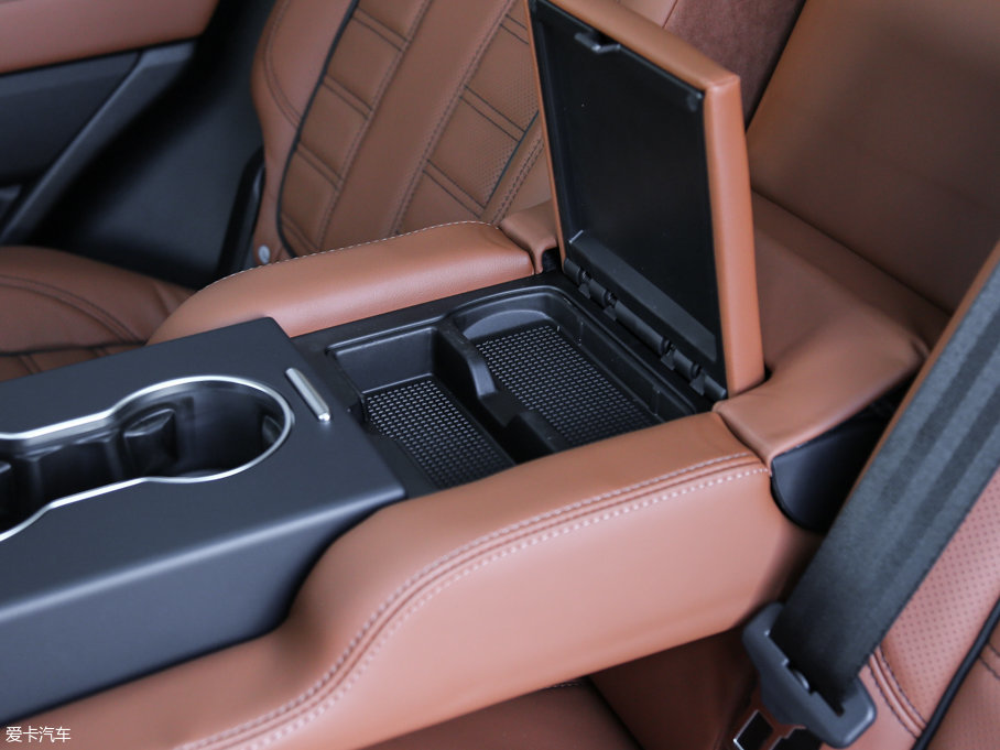 2017\ 3.0 V6 hЄ DYNAMIC