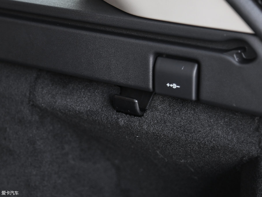 2017\ 3.0 V6 hЄ DYNAMIC