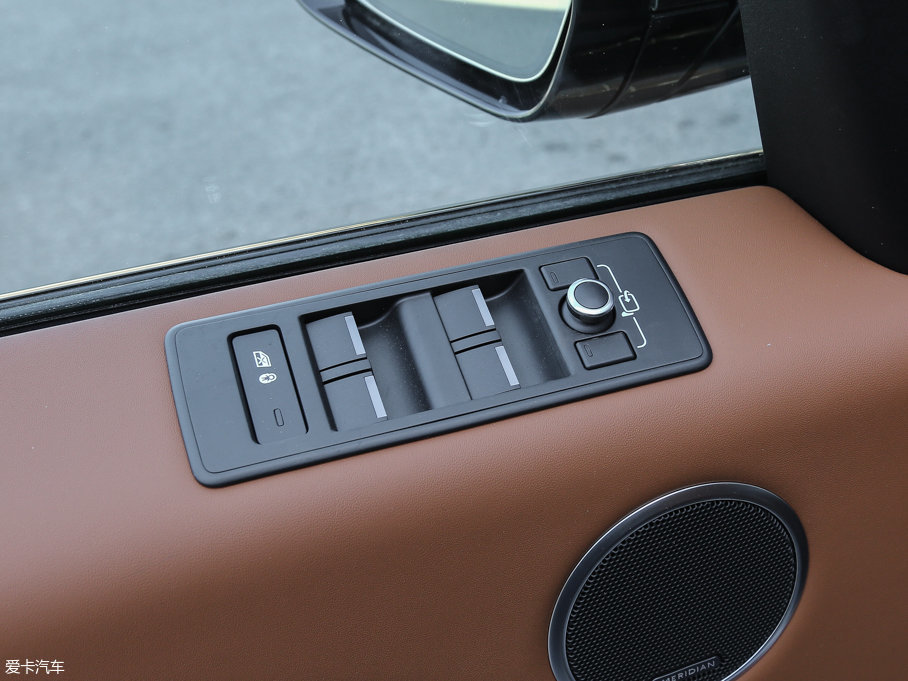 2017\ 3.0 V6 hЄ DYNAMIC