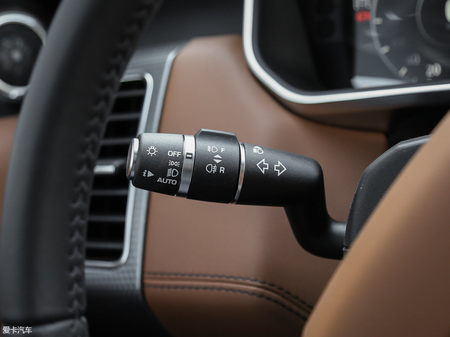 2017\ 3.0 V6 hЄ DYNAMIC