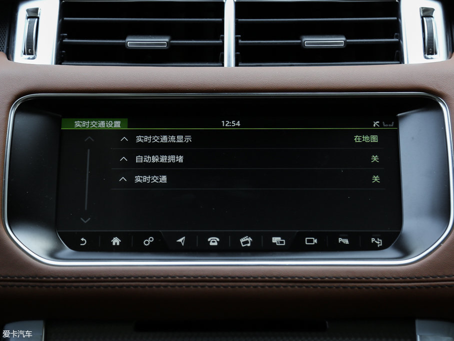 2017\ 3.0 V6 hЄ DYNAMIC