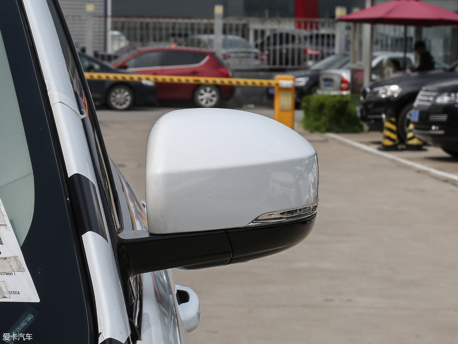 2017\ 3.0 V6 SC HSE