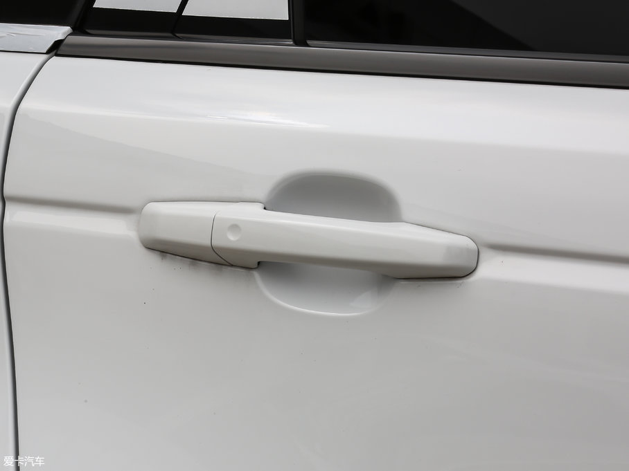 2017\(yn)(dng) 3.0 V6 SC HSE