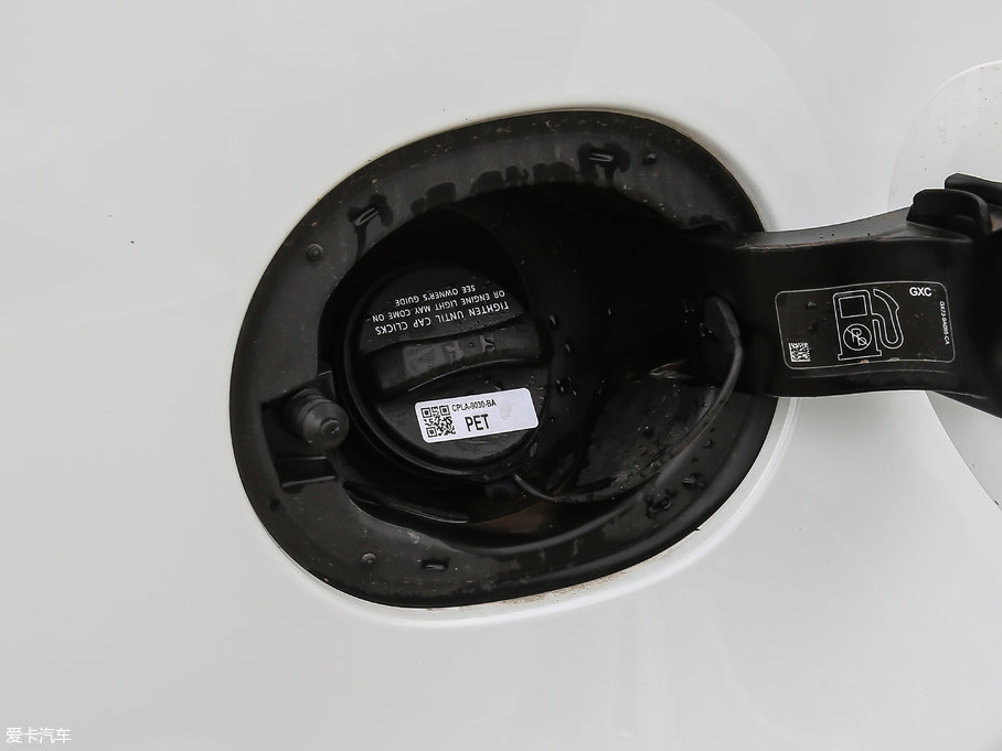 2017\ 3.0 V6 SC HSE