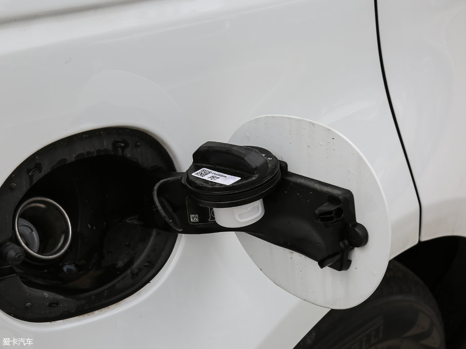 2017\(yn)(dng) 3.0 V6 SC HSE