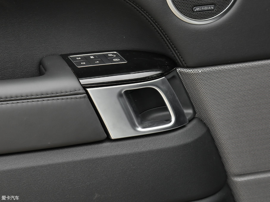 2017\ 3.0 V6 SC HSE