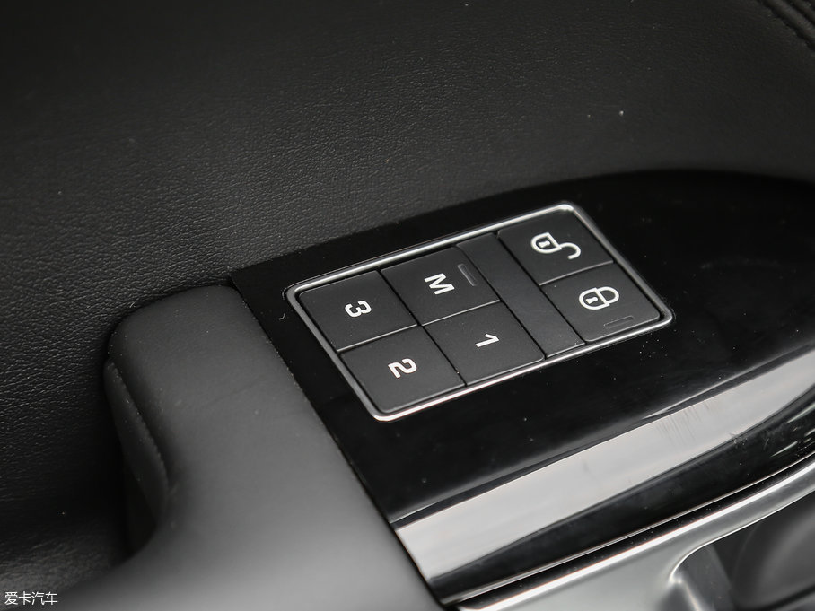 2017\ 3.0 V6 SC HSE