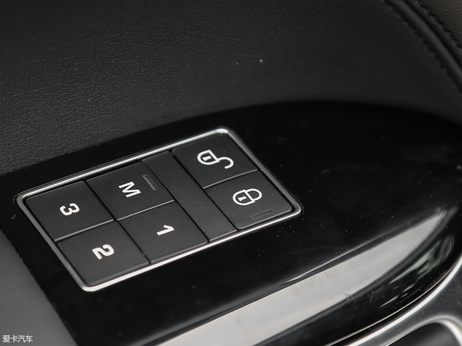 2017\ 3.0 V6 SC HSE