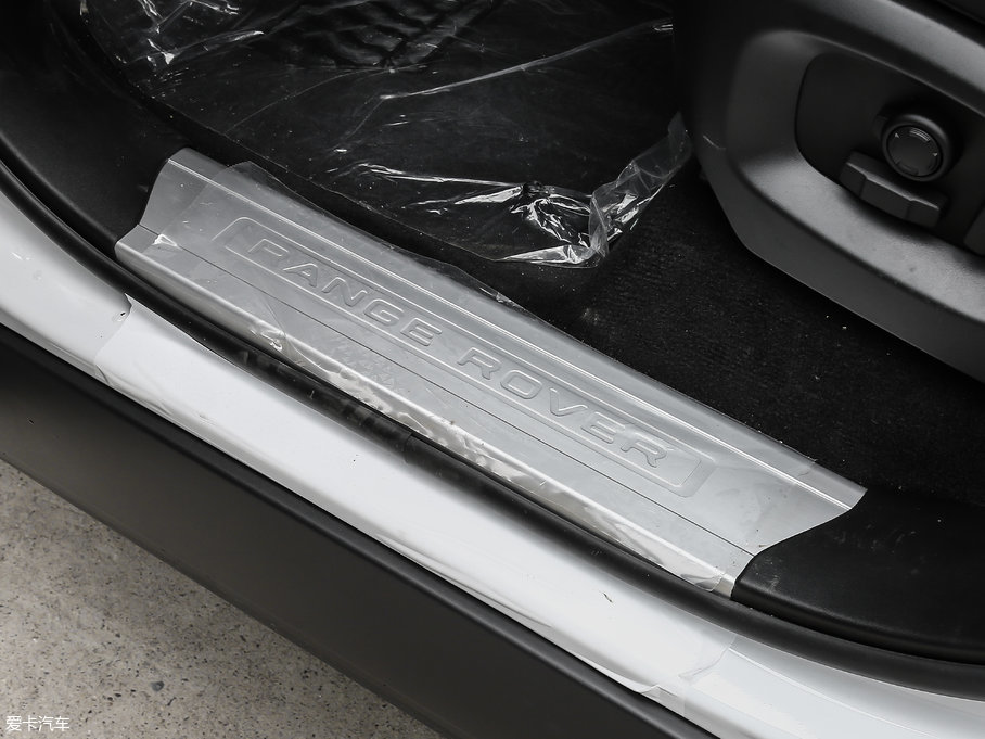 2017\ 3.0 V6 SC HSE