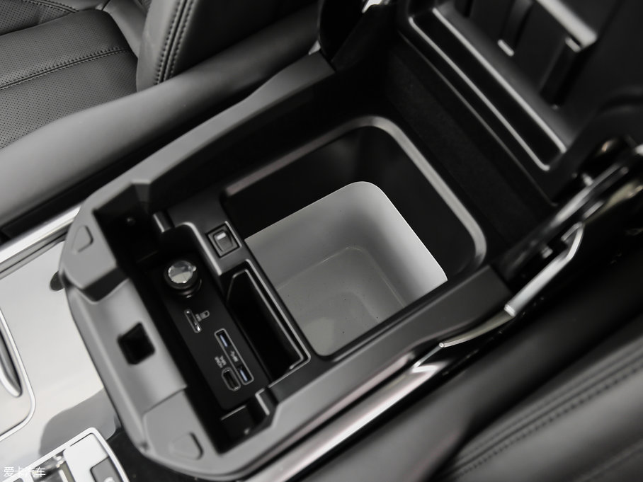 2017\ 3.0 V6 SC HSE