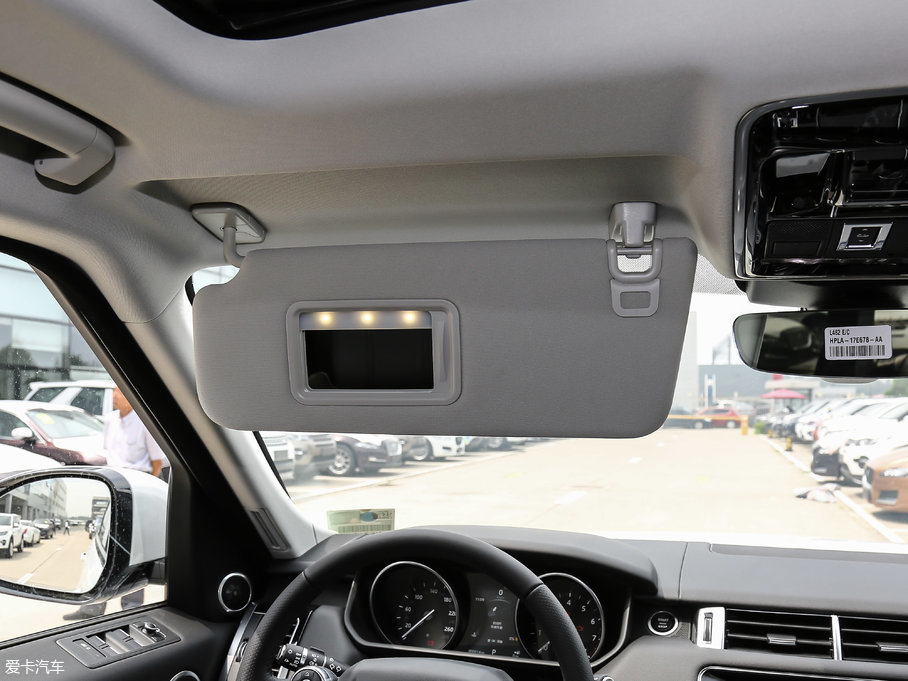 2017\ 3.0 V6 SC HSE