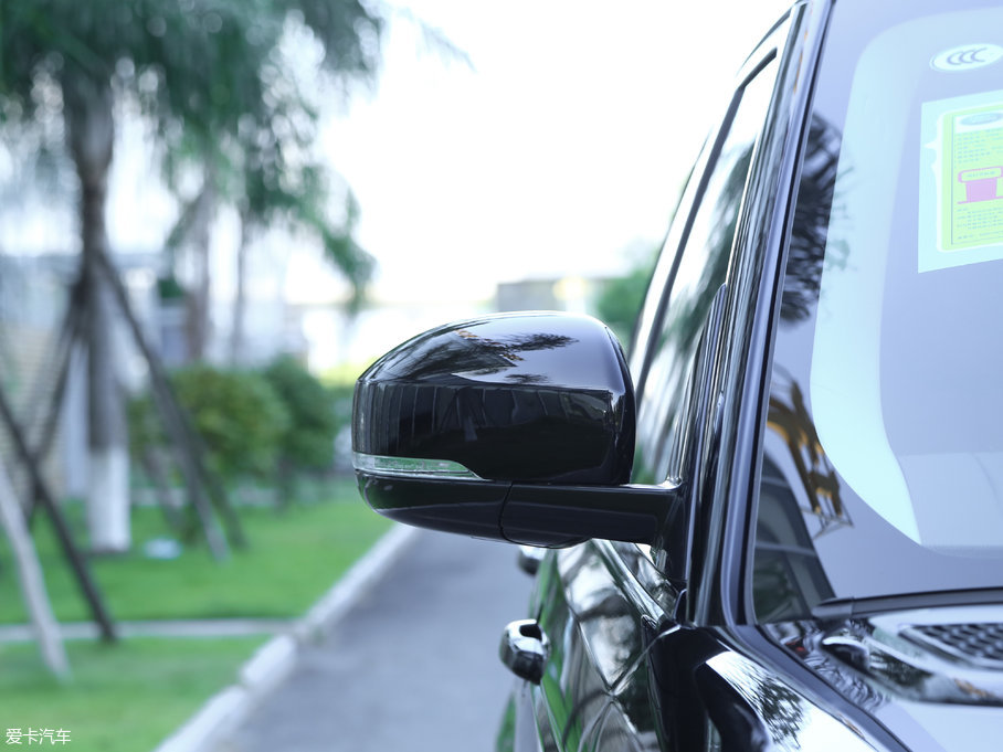 2017\ 3.0 V6 SC HSE