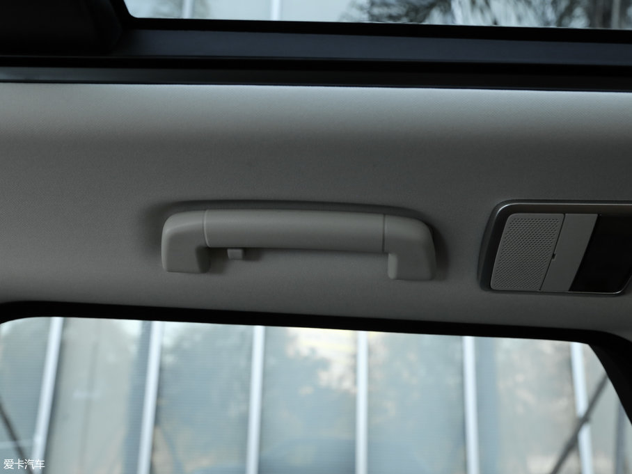 2017\(yn)(dng) 3.0 V6 SC HSE