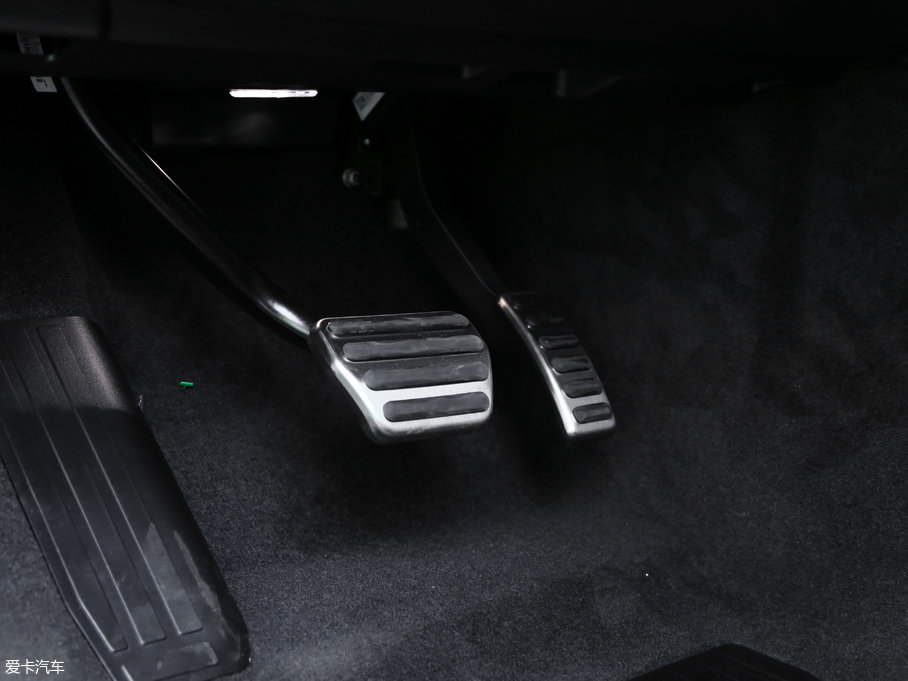 2017\ 3.0 V6 SC HSE