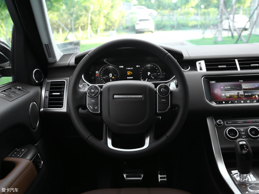 2017\ 3.0 V6 SC HSE