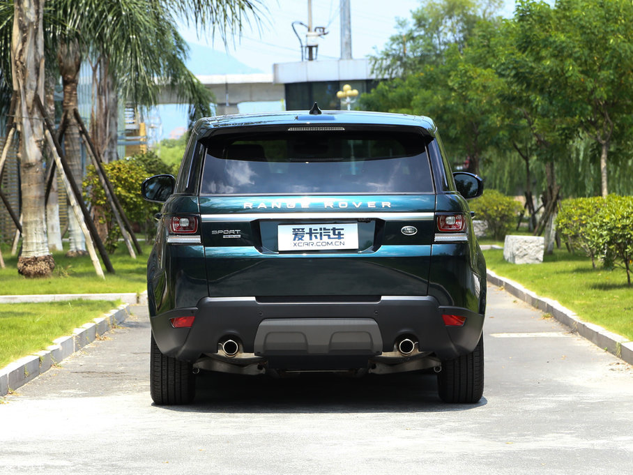 2017\ 3.0 V6 SC SE