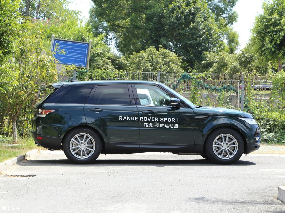 2017\(yn)(dng) 3.0 V6 SC SE