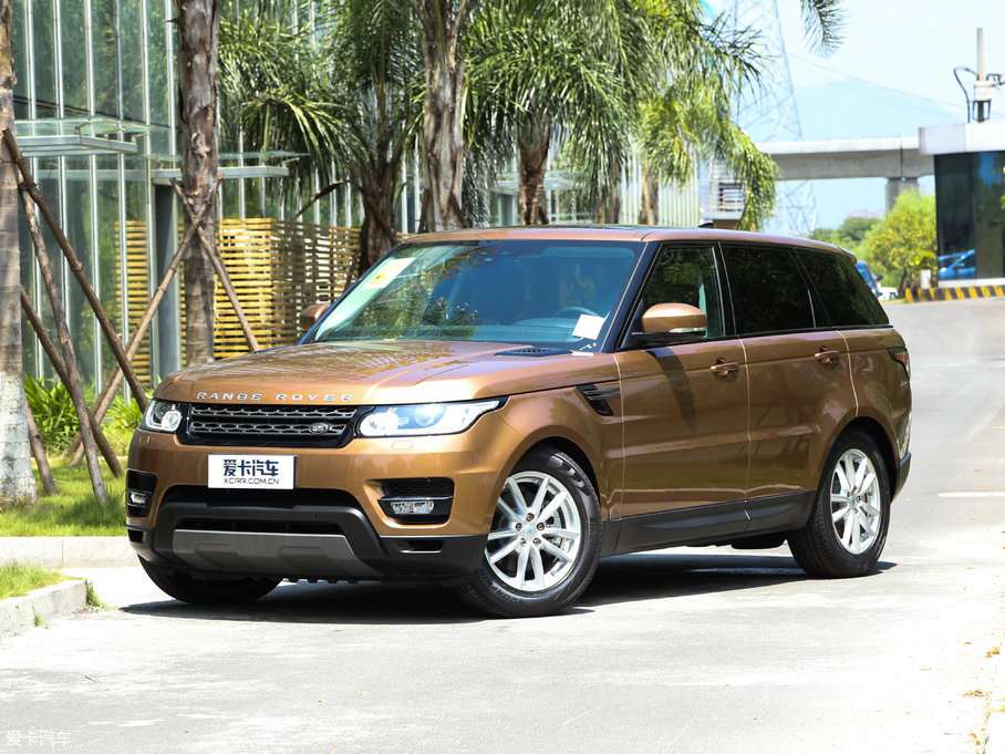 2017\ 3.0 V6 SC SE