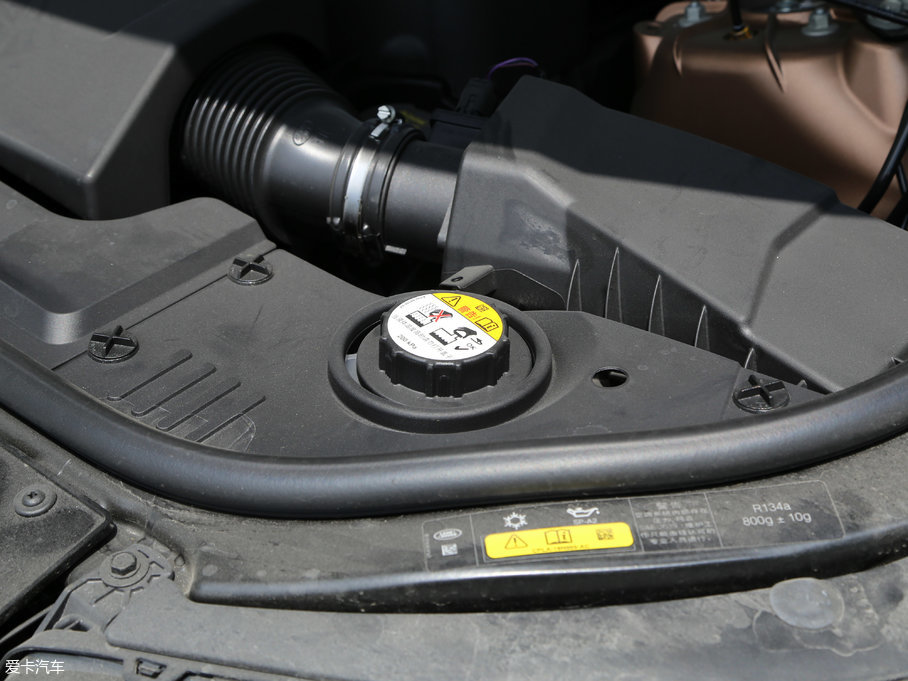 2017\(yn)(dng) 3.0 V6 SC SE