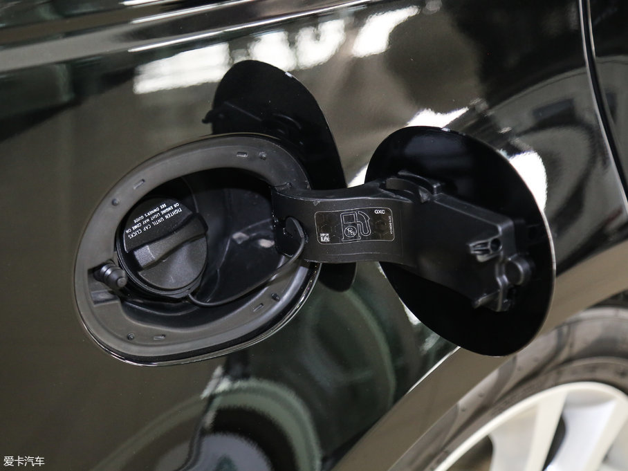 2017\ 3.0 V6 SC HSE