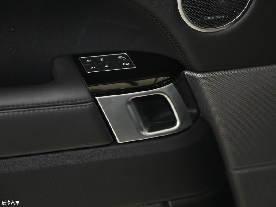 2017\ 3.0 V6 SC HSE