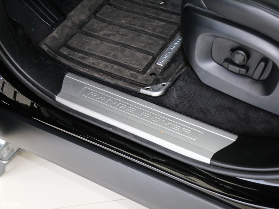 2017\ 3.0 V6 SC HSE