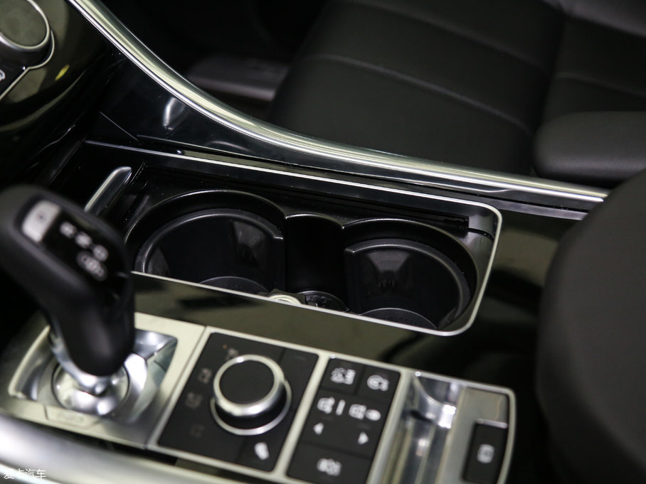 2017\(yn)(dng) 3.0 V6 SC HSE