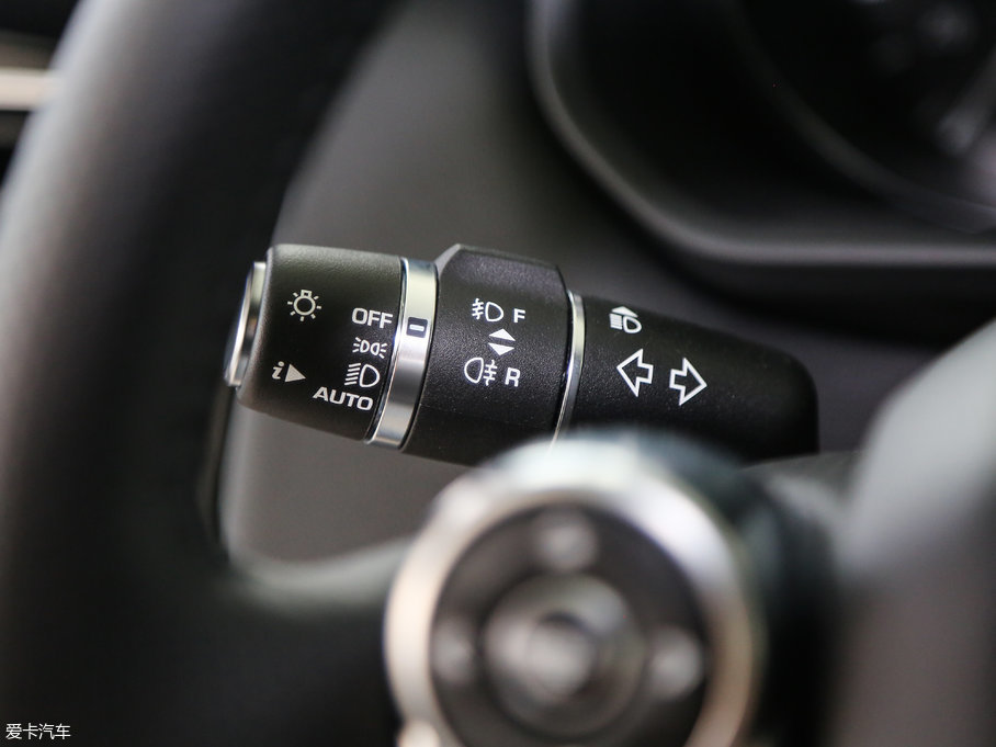 2017\ 3.0 V6 SC HSE