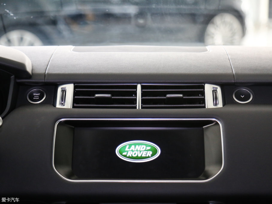 2017\ 3.0 V6 SC HSE