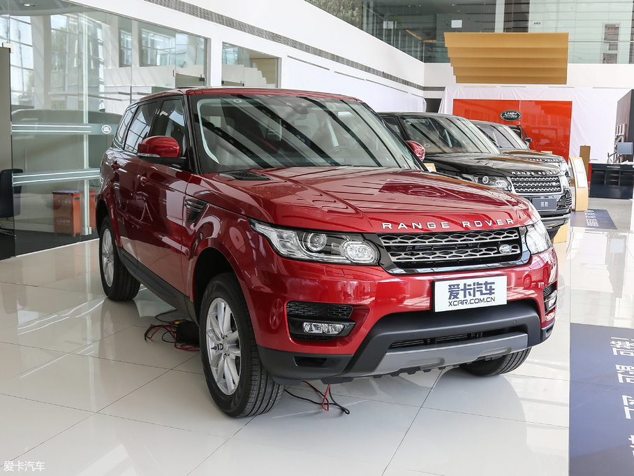 2017\ 3.0 V6 SC SE