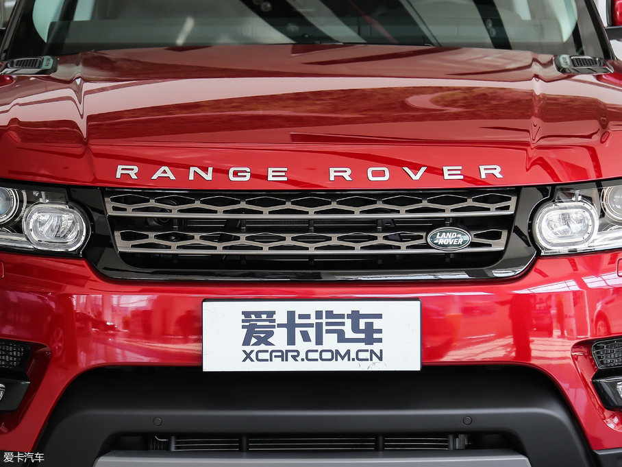 2017\ 3.0 V6 SC SE