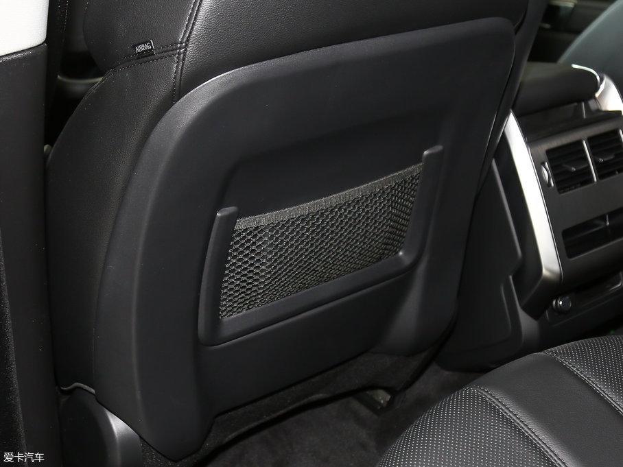 2017\ 3.0 V6 SC SE