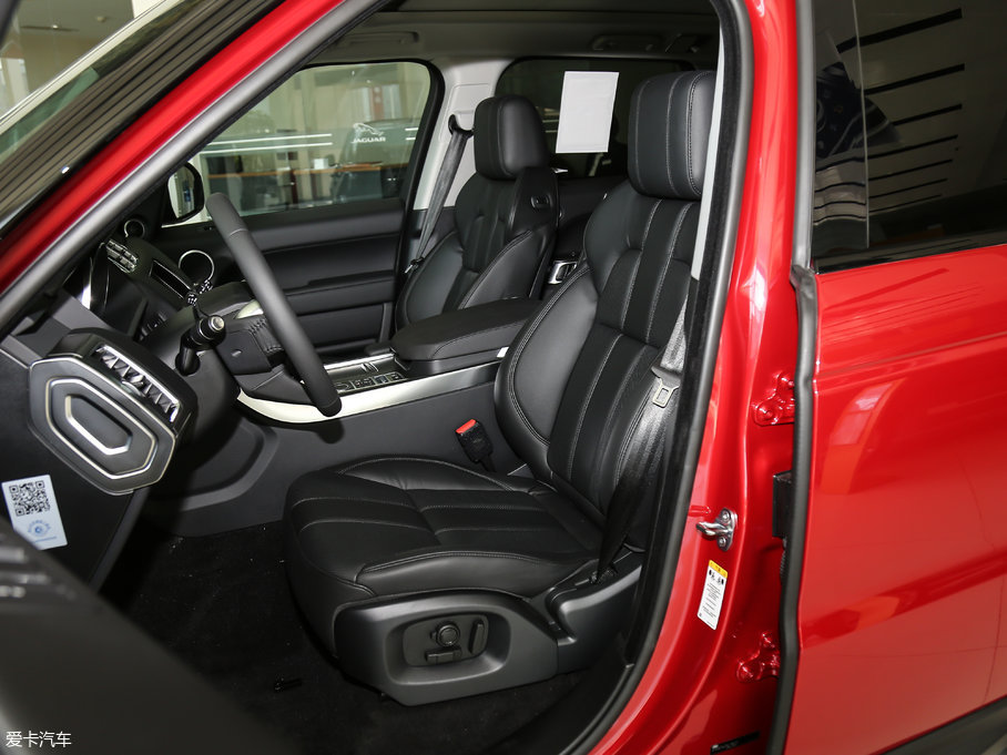 2017\ 3.0 V6 SC SE