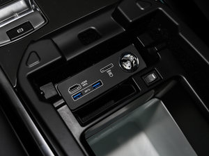 20173.0 V6 SC HSE DYNAMIC g