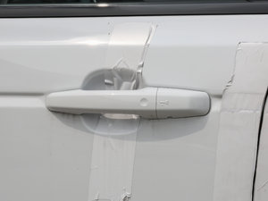 20173.0 V6 SC HSE {T