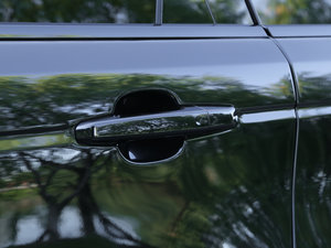 20173.0 V6 SC HSE (x)(ji)^