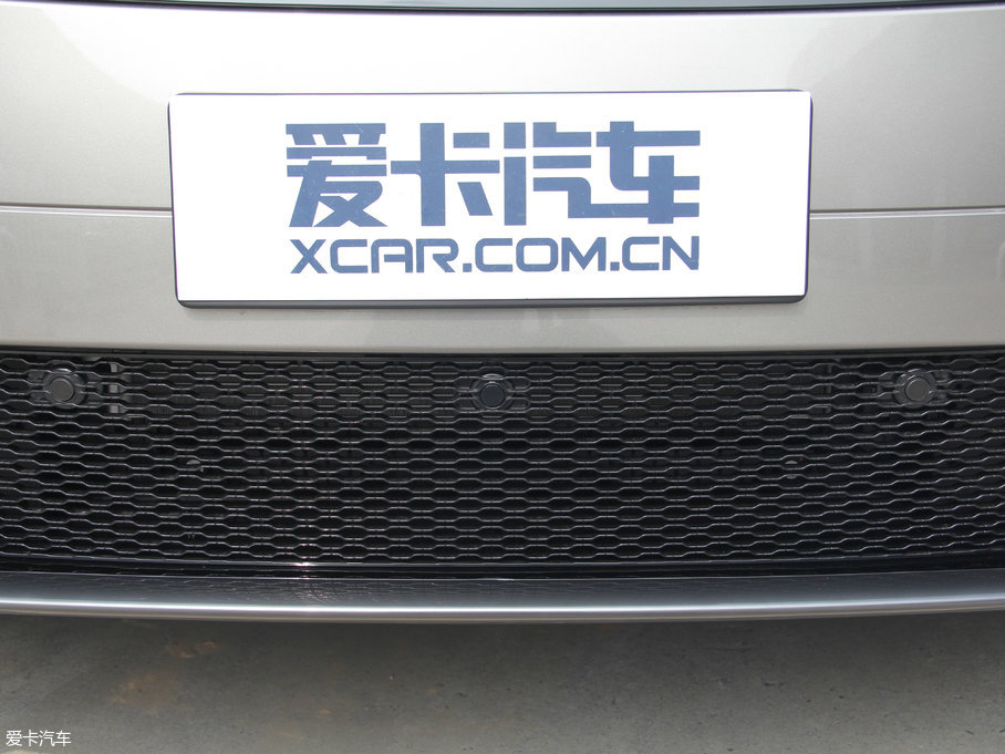 2017} P380 SE R-DYNAMIC