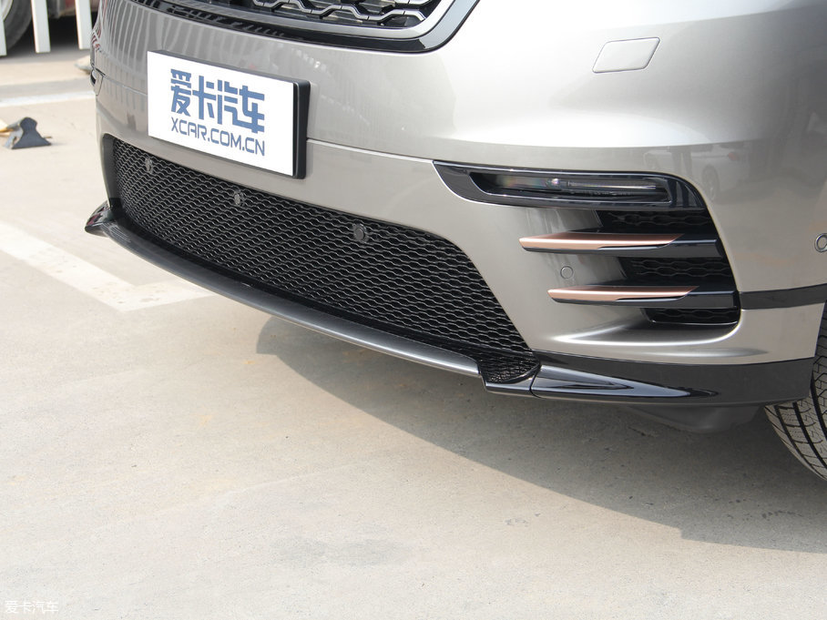 2017} P380 SE R-DYNAMIC