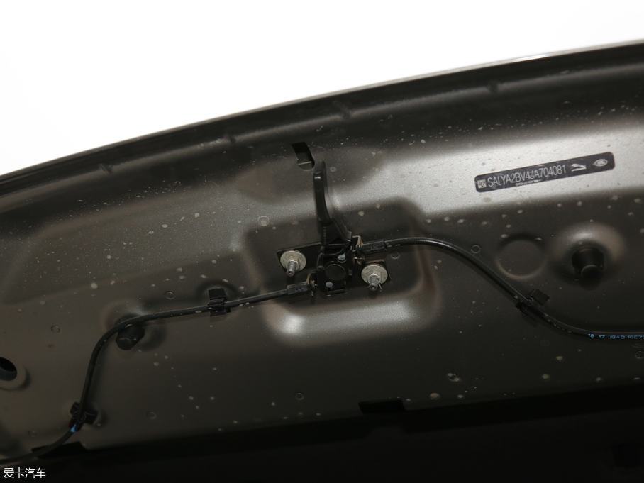 2017} P380 SE R-DYNAMIC