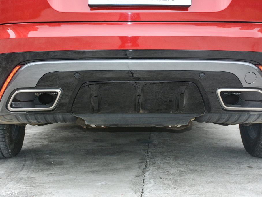 2017} P380 HSE R-DYNAMIC