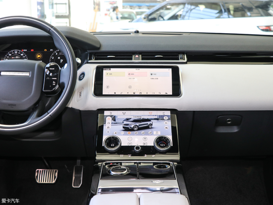 2017} P380 SE R-DYNAMIC