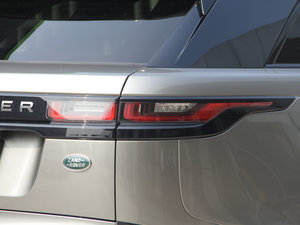 2017P380 SE R-DYNAMIC ^