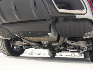 2017P380 SE R-DYNAMIC ^